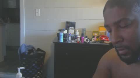 Snapshot of delta7012 chatting on February 14, 3:47 pm delta7012 online show from February 14, 3:47 pm