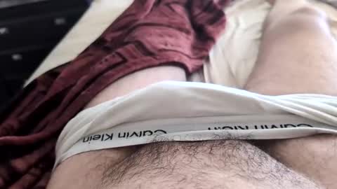 LilRoach online show from January 19, 2:28 pm