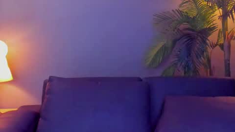 dennis_cox_ online show from October 28, 8:28 am