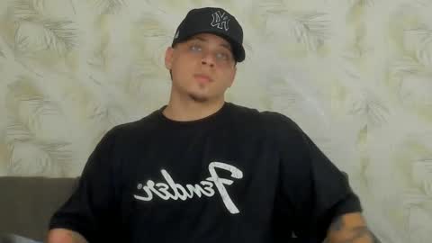 dennis munera online show from December 18, 1:12 pm