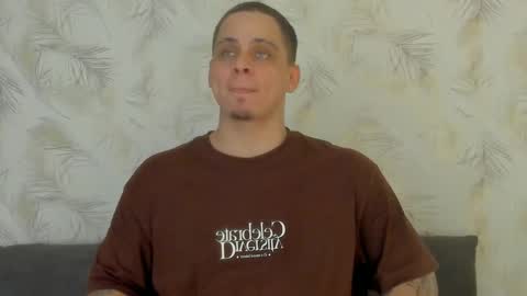 dennis munera online show from January 6, 7:56 pm