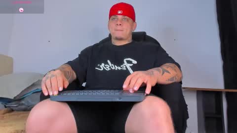 dennis munera online show from October 7, 10:52 am