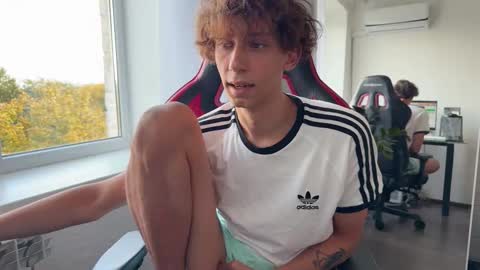 Jasper   online show from September 19, 8:48 am