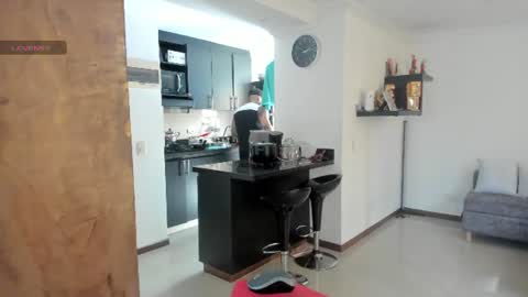 dereckgreen online show from June 17, 7:15 pm