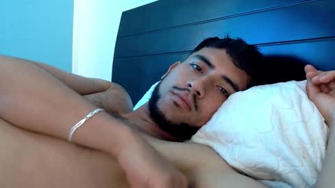 Derek smiith online show from December 22, 6:05 pm