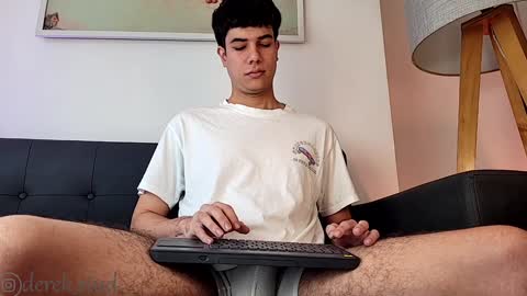 Derek independent model  online show from January 6, 5:16 pm