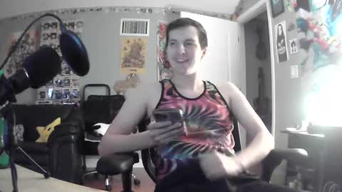 derekdings online show from December 19, 10:42 pm