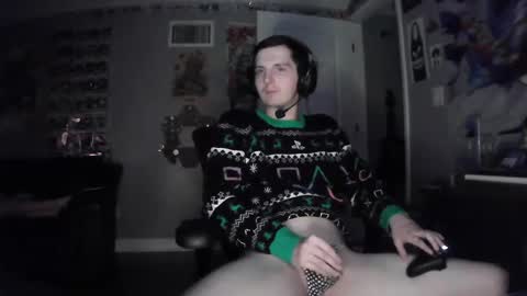 derekdings online show from December 6, 7:10 am