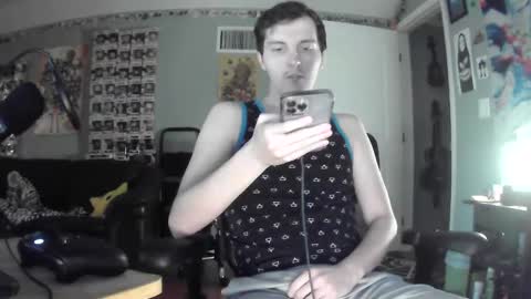 derekdings online show from December 21, 10:19 pm