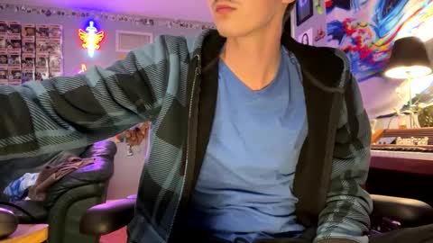 derekdings online show from October 13, 9:15 am