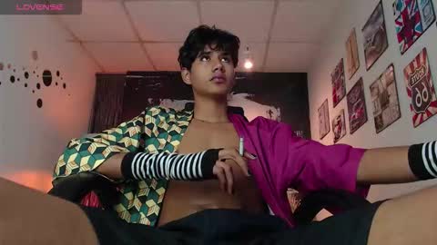 DEREN online show from December 15, 3:36 am