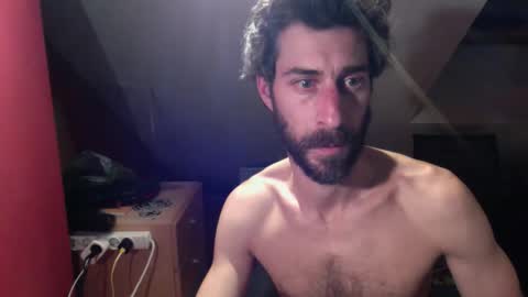 derspanishboy online show from December 3, 9:32 pm