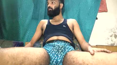 Snapshot of desi_boy799417 chatting on September 24, 6:46 am desi_boy799417 online show from September 24, 6:46 am