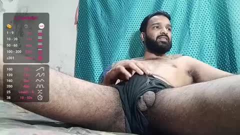 Snapshot of desi_boy799417 chatting on February 27, 3:48 pm desi_boy799417 online show from February 27, 3:48 pm