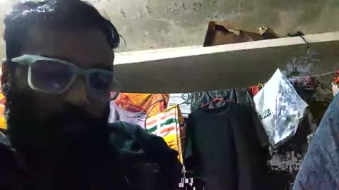 Snapshot of desi_boy799417 chatting on October 19, 2:09 pm desi_boy799417 online show from October 19, 2:09 pm