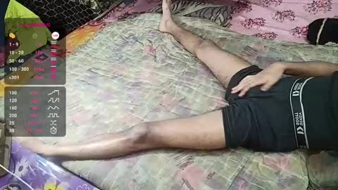 Snapshot of desi_boy799417 chatting on March 2, 4:18 am desi_boy799417 online show from March 2, 4:18 am