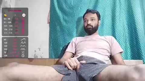 Snapshot of desi_boy799417 chatting on March 5, 6:12 am desi_boy799417 online show from March 5, 6:12 am