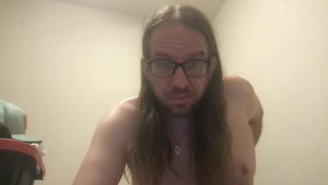 deucegarvin1 online show from June 30, 11:55 am