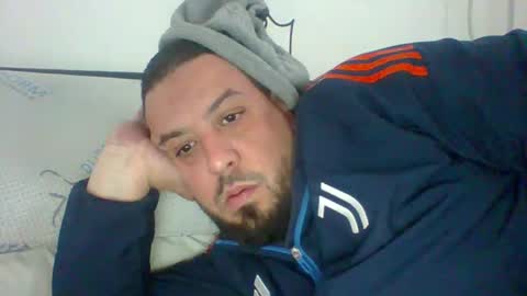 Snapshot of devil_angel66 chatting on February 8, 3:42 pm devil_angel66 online show from February 8, 3:42 pm