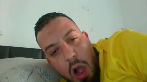 Snapshot of devil_angel66 chatting on September 18, 4:53 pm devil_angel66 online show from September 18, 4:53 pm