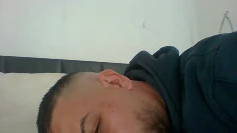 Snapshot of devil_angel66 chatting on October 17, 4:00 pm devil_angel66 online show from October 17, 4:00 pm