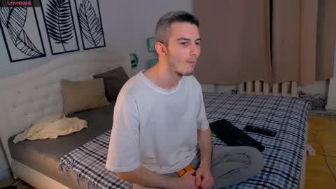 devin_ho online show from January 30, 8:21 pm