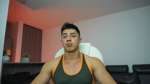 Devin Hunter online show from December 19, 2:01 am