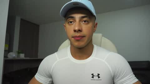 Devin Hunter online show from December 4, 1:47 am