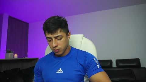 Devin Hunter online show from December 16, 1:10 am