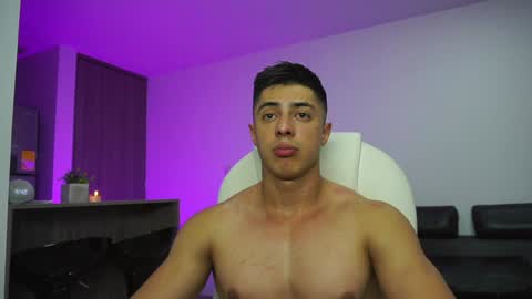 Devin Hunter online show from December 18, 2:42 am