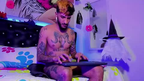 dex_ak586 online show from October 25, 2:13 am