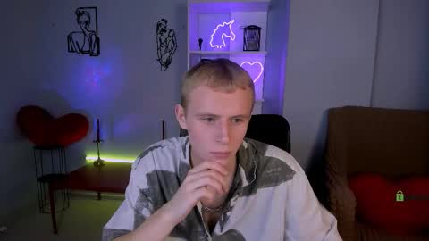 Dekster online show from December 17, 8:59 pm