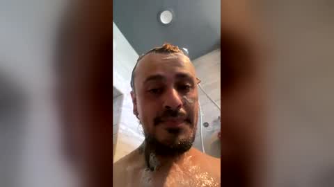 diamondnati22 online show from June 25, 3:17 pm