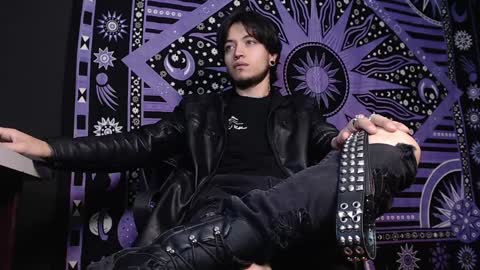 DICAPRIO online show from January 30, 5:06 pm