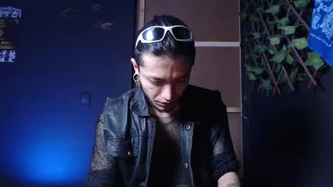 DICAPRIO online show from November 5, 2:46 am