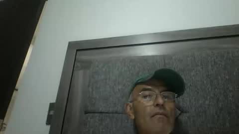 Dick online show from May 20, 1:01 am