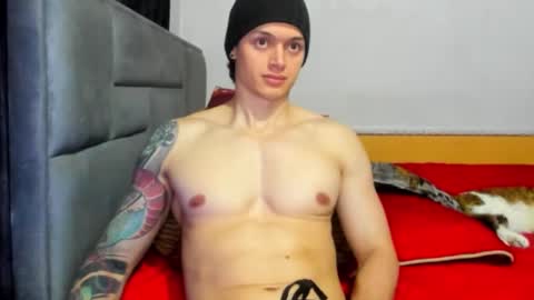 Snapshot of dick_demon_1 chatting on December 10, 1:07 am jhon online show from December 10, 1:07 am