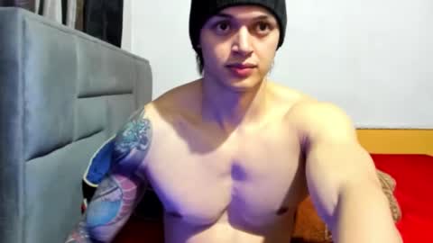 Snapshot of dick_demon_1 chatting on January 20, 2:22 am jhon online show from January 20, 2:22 am