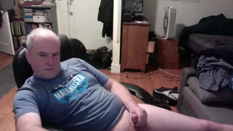 Snapshot of dickflasher5 chatting on February 27, 7:01 am Richard Fleischer online show from February 27, 7:01 am