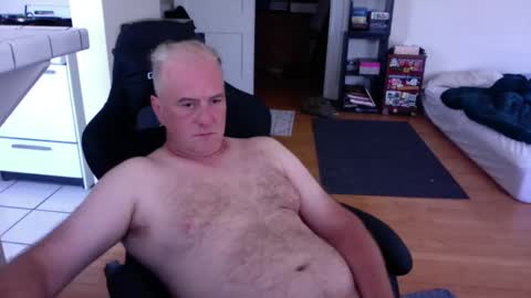 Snapshot of dickflasher5 chatting on October 4, 6:46 pm Richard Fleischer online show from October 4, 6:46 pm
