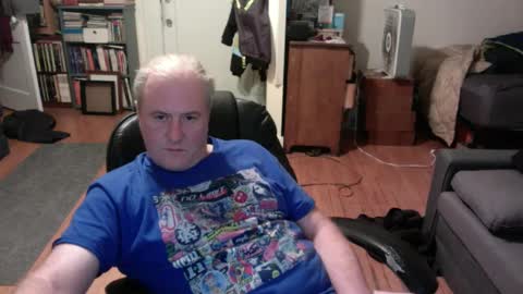 Snapshot of dickflasher5 chatting on December 10, 3:52 am Richard Fleischer online show from December 10, 3:52 am