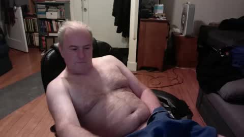 Snapshot of dickflasher5 chatting on January 19, 7:36 am Richard Fleischer online show from January 19, 7:36 am