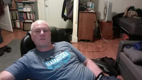 Snapshot of dickflasher5 chatting on December 22, 6:06 am Richard Fleischer online show from December 22, 6:06 am