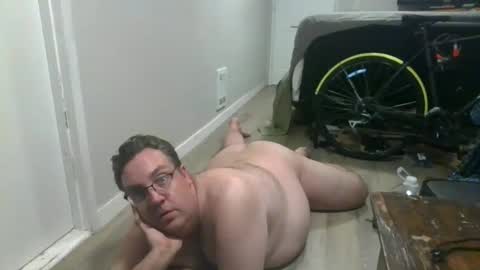 Snapshot of didgeman1984 chatting on October 6, 12:59 am Didgeman online show from October 6, 12:59 am