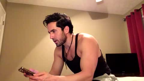 Snapshot of diegodavids chatting on January 27, 2:42 am diegodavids online show from January 27, 2:42 am