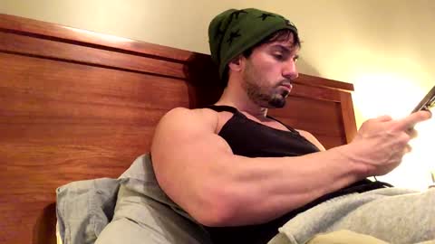 Snapshot of diegodavids chatting on January 21, 6:00 pm diegodavids online show from January 21, 6:00 pm