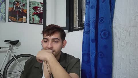 Snapshot of diegorogue_ chatting on January 5, 10:40 pm Diego rogue online show from January 5, 10:40 pm