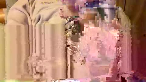 digbickjay42099 online show from May 31, 12:48 pm