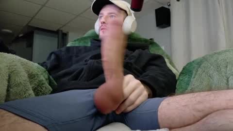 digbicknik online show from March 22, 3:22 am