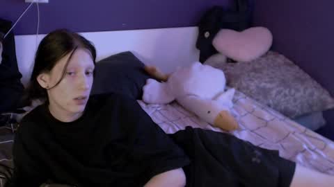 dildodelirium online show from December 21, 9:44 am